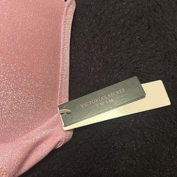 Brand New Victoria Secret Pink Shimmer Bikini Top - Picture 4 of 7